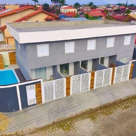 Peruibe: Casa Em Condominio C/ Piscina Esterno foto